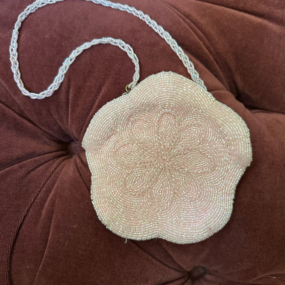 Elegant Pink Beaded Flower-Shaped Bag